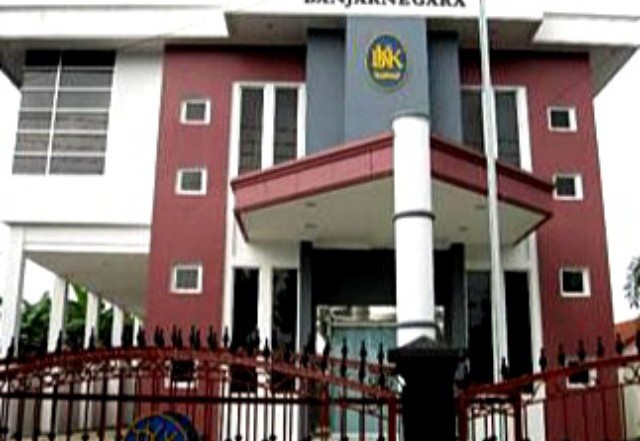 Kejari Banjarnegara Bidik Tiga Kasus Korupsi, Satu Pegawai BPR BKK Mandiraja Resmi Ditahan